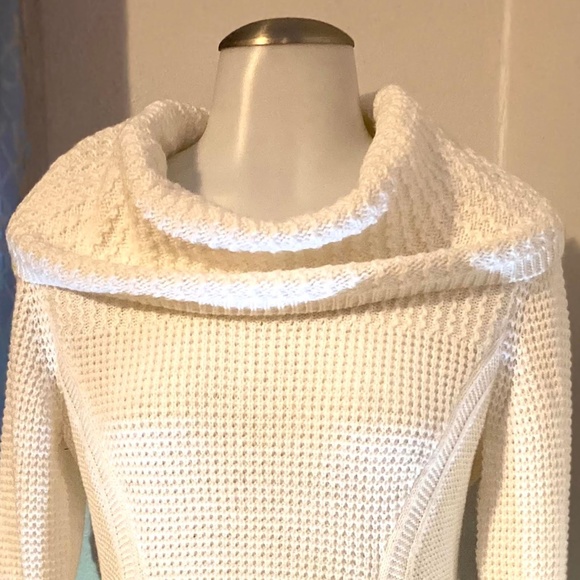 Style & Co. - Picture 3 of 8